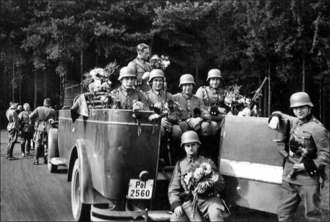 Deutsche Soldaten 1939 in Polen
