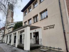 Gustav-Adolf-Kirche Gustav-Adolf-Kirche