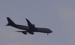 Das seltsame Flugzeug Das seltsame Flugzeug