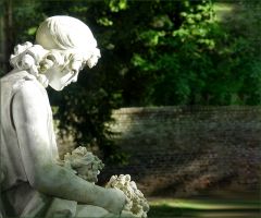 Skulptur auf einem Friedhof Skulptur auf einem Friedhof
