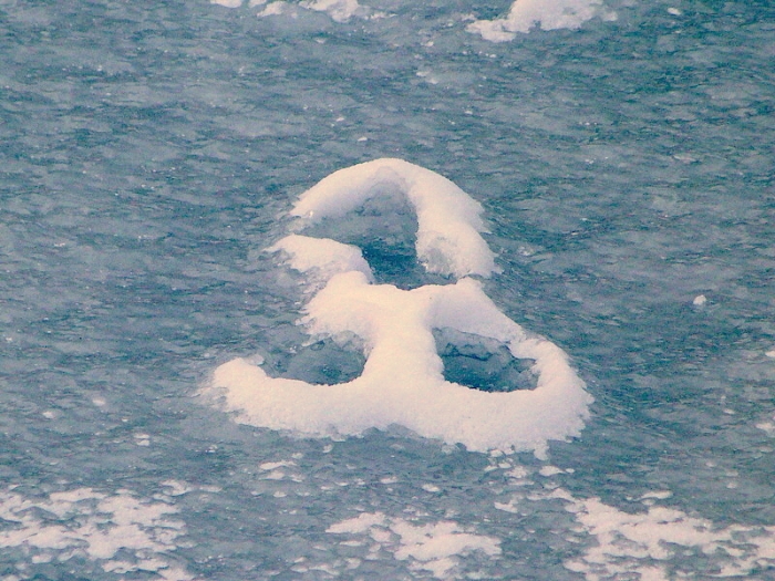 Gebilde aus Schnee