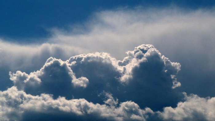 Auf Wolke sieben schweben