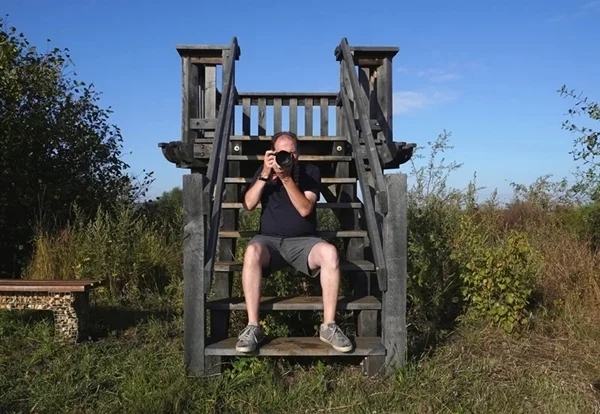 Der Fotograf auf der Treppe